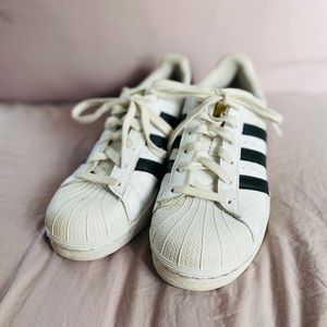 Adidas superstar sneaker